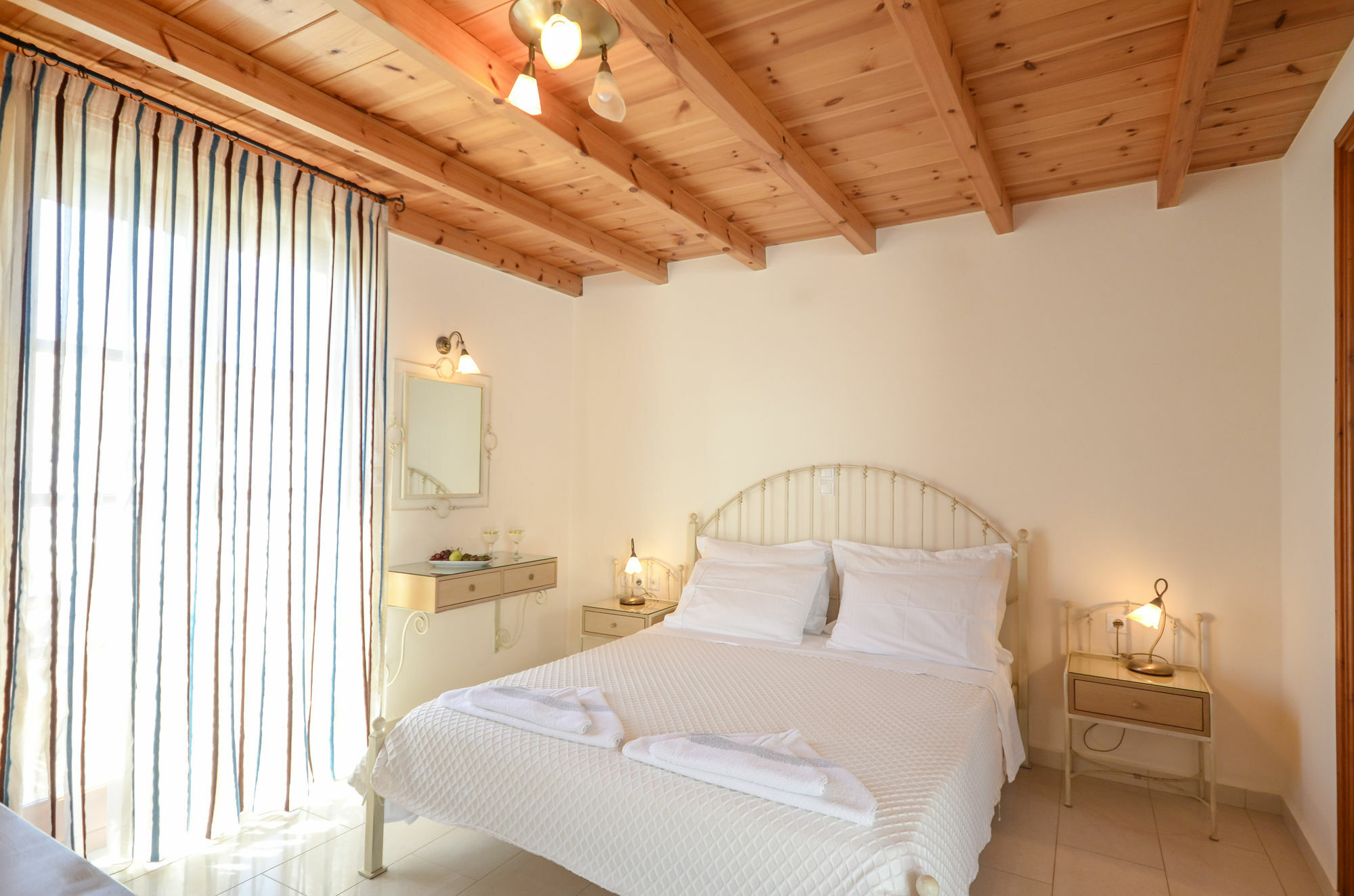 Antony Suites And Residences (Adults Only) Naxos City Dış mekan fotoğraf